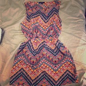 COLORFUL SUMMER DRESS WITH POCKETS